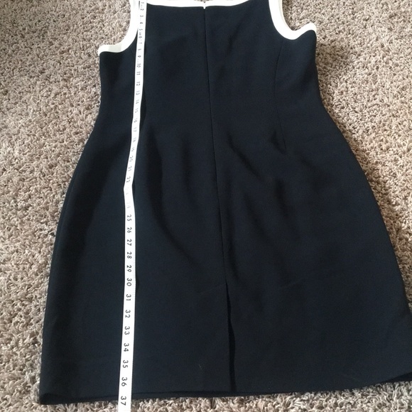 Ann Taylor petite dress - Picture 5 of 8